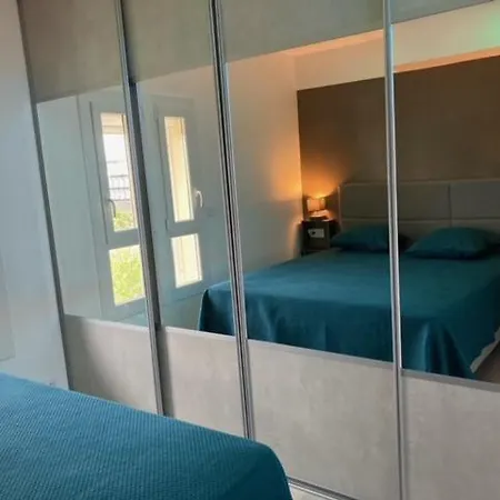 Appartement Village Naturiste - Port-nature 4 Coursives Vue - Le Point G.